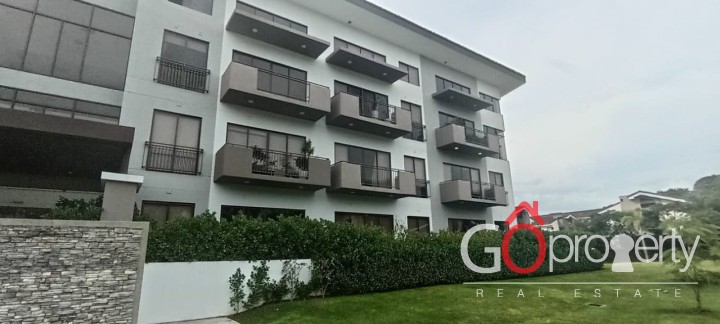 Pre venta de Apartamento en Torre - Santa Ana